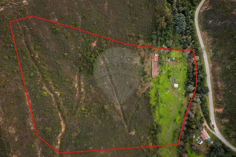 Moradia T4 para Venda em Monchique Foto 34