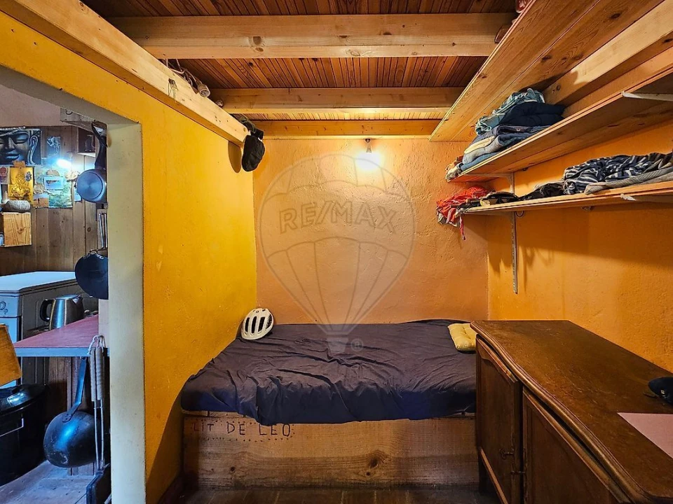 Moradia T4 para Venda em Monchique Foto 8