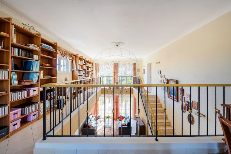 Moradia T4 para Venda em Luz Foto 16