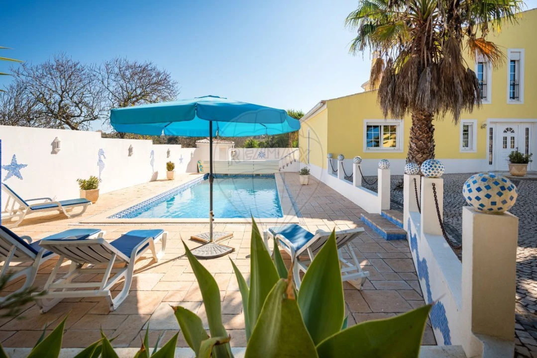 Moradia T4 para Venda em Luz Foto 27