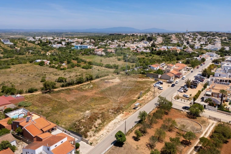 Terreno para Venda em Luz Foto 8