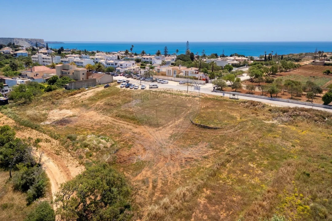 Terreno para Venda em Luz Foto 6