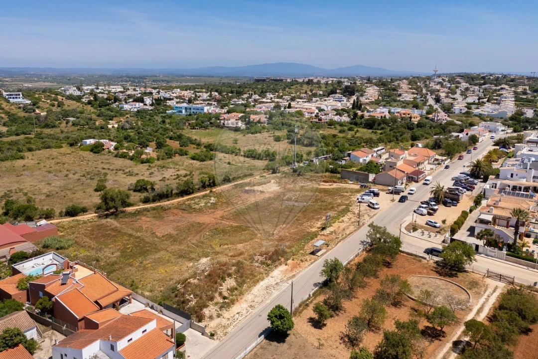 Terreno para Venda em Luz Foto 8