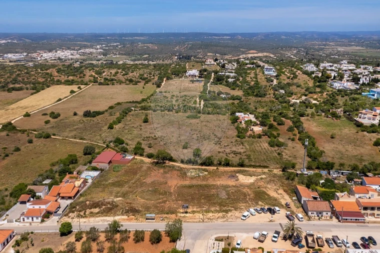 Terreno para Venda em Luz Foto 9