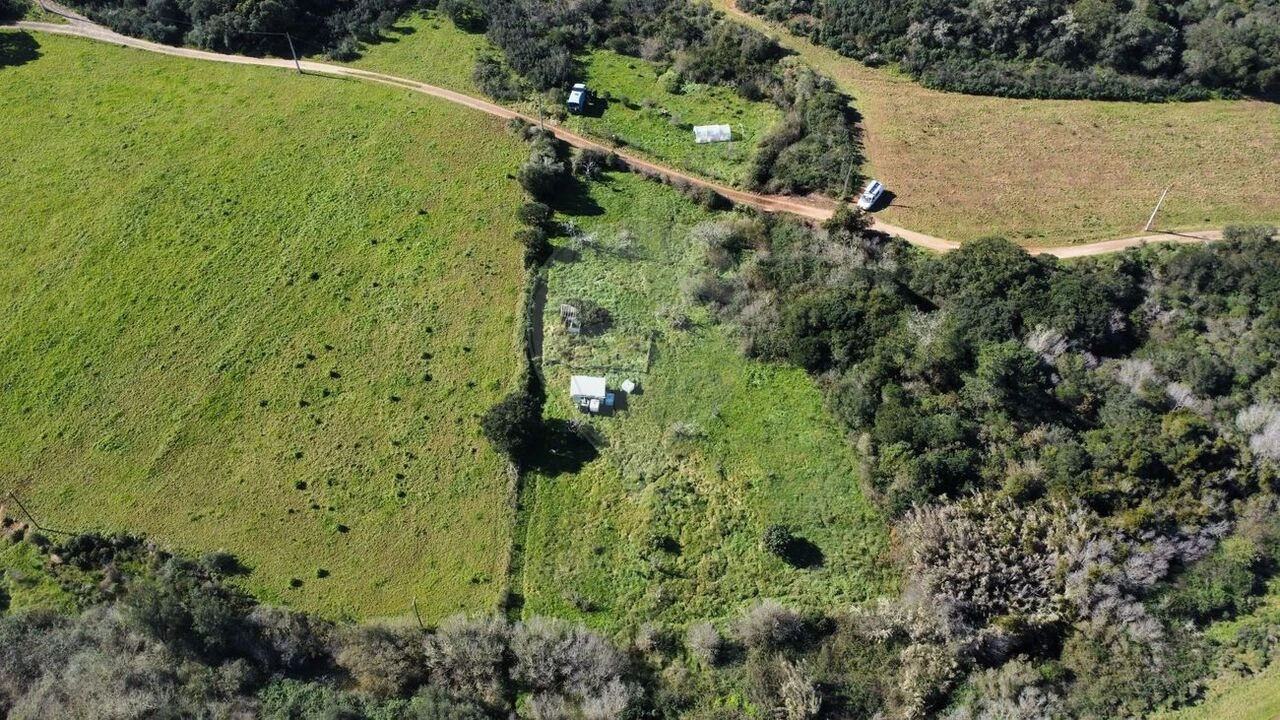 Terreno para Venda em Vila do Bispo e Raposeira Foto 1