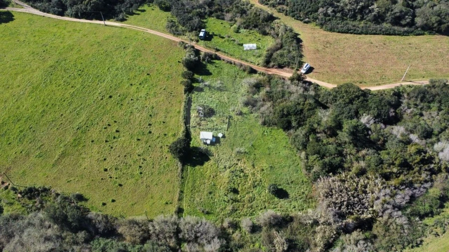 Terreno para Venda em Vila do Bispo e Raposeira Foto 1