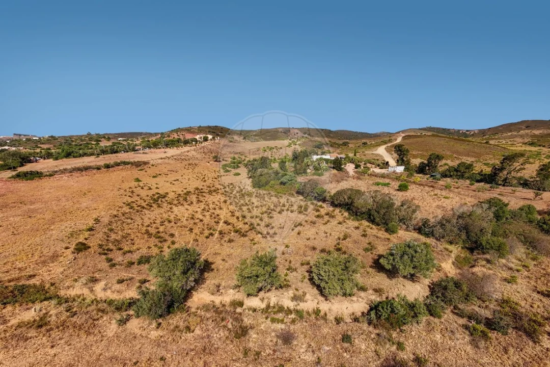 Terreno para Venda em Budens Foto 8