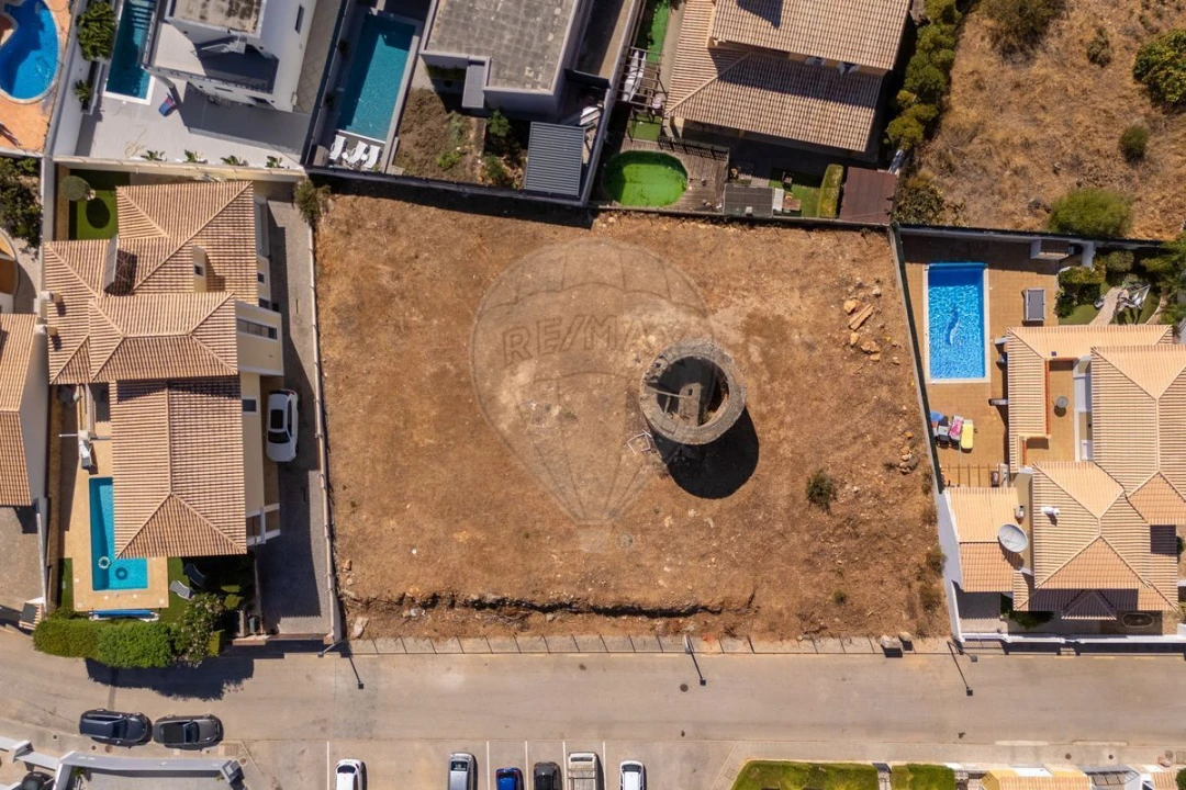 Terreno para Venda em Lagos (São Sebastião e Santa Maria) Foto 4