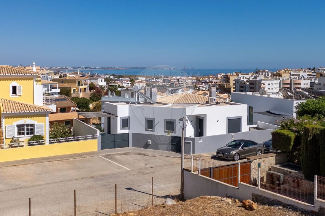 Terreno para Venda em Lagos (São Sebastião e Santa Maria) Foto 8