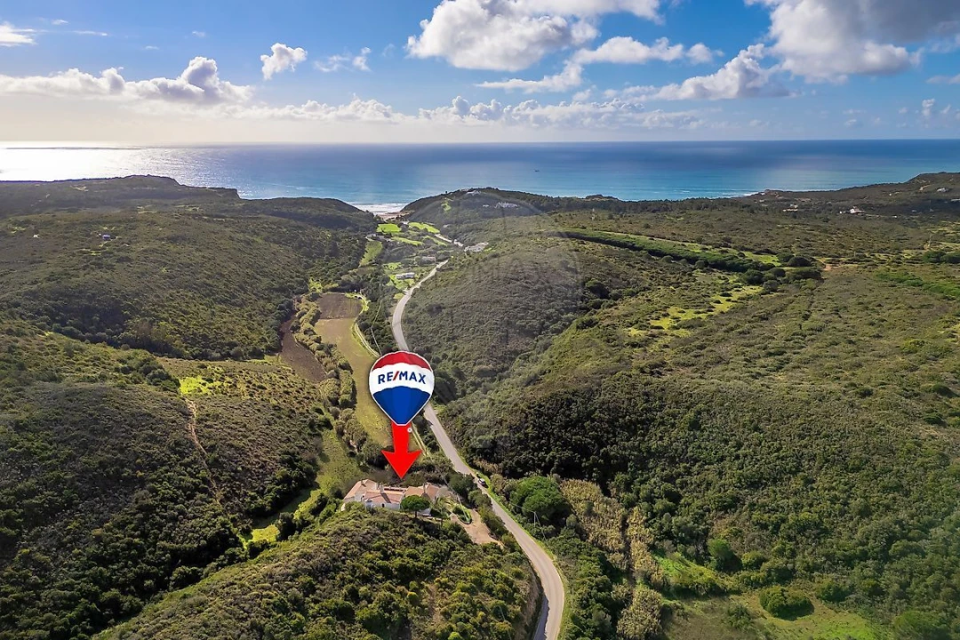 Moradia T5 para Venda em Vila do Bispo e Raposeira Foto 2