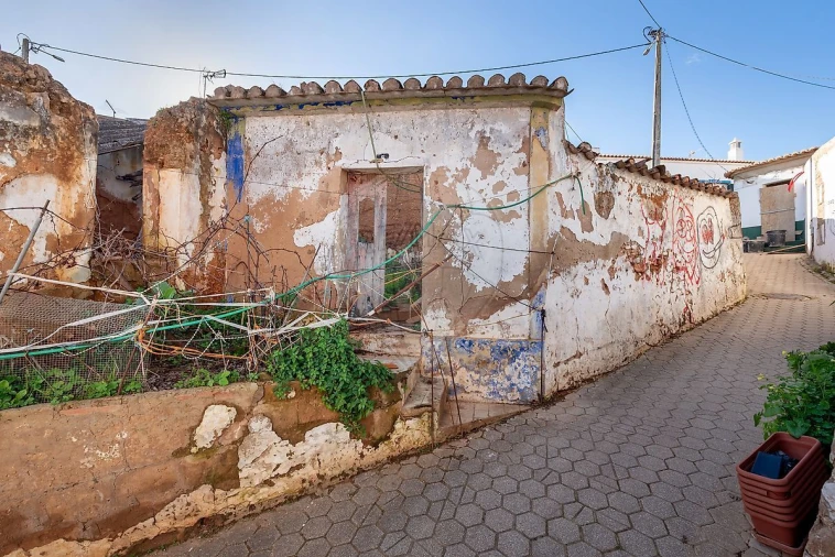 Moradia T4 para Venda em Barão de São Miguel Foto 4