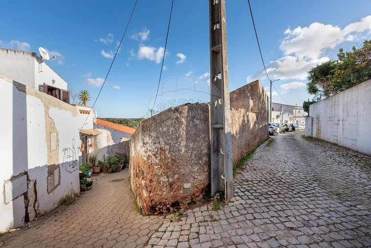 Moradia T4 para Venda em Barão de São Miguel Foto 6