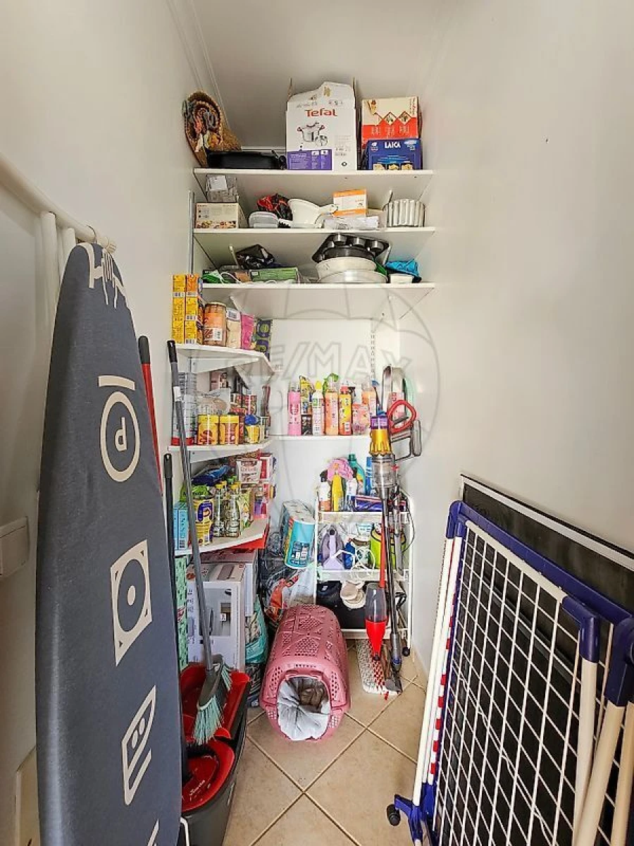 Apartamento T3 para Venda em Odiaxere Foto 16