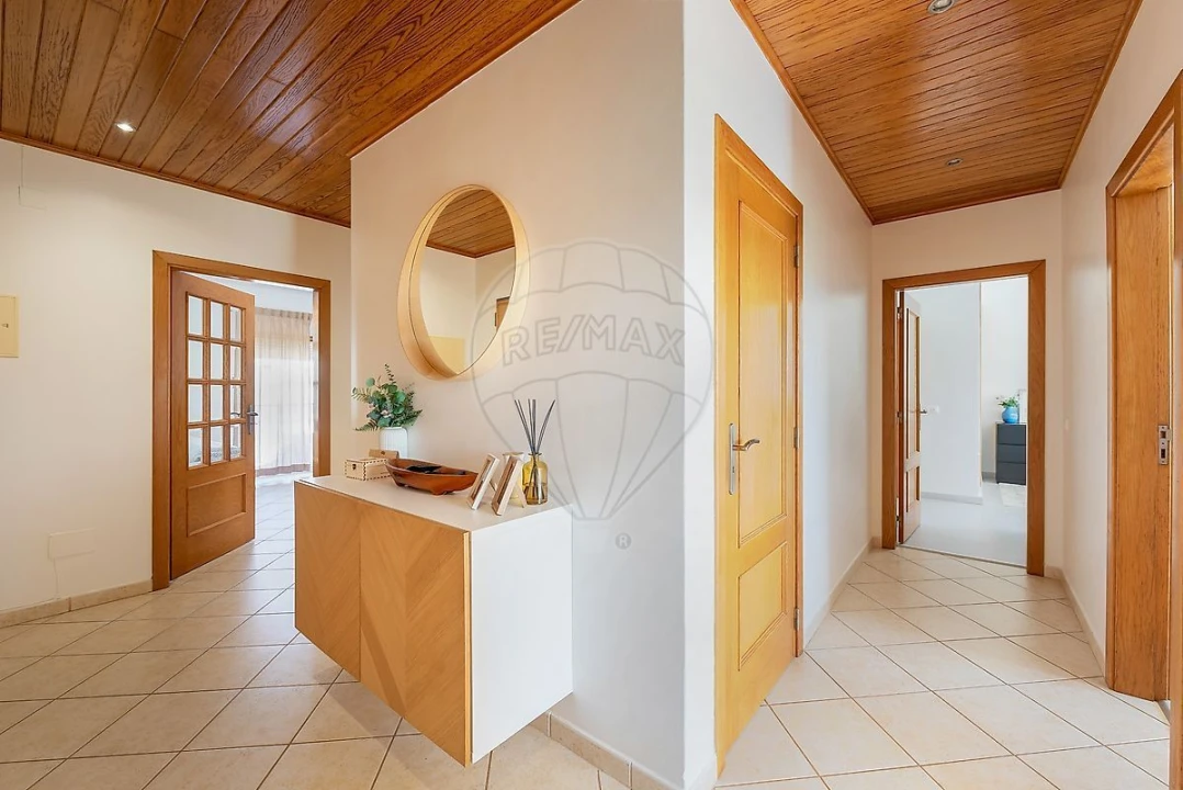 Apartamento T3 para Venda em Odiaxere Foto 2