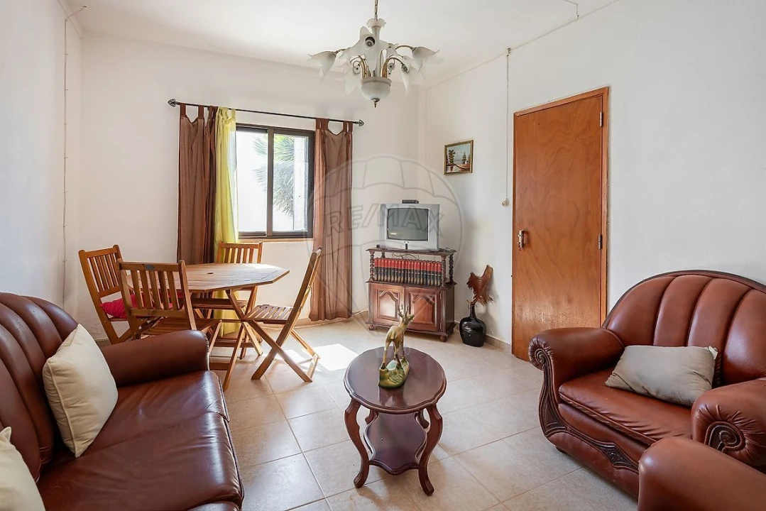 Moradia T4 para Venda em Vila de Sagres Foto 6