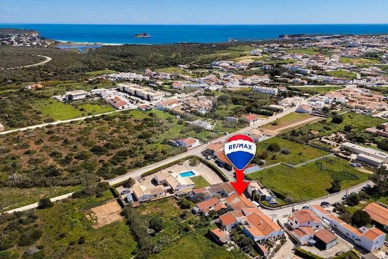 Moradia T4 para Venda em Vila de Sagres Foto 32