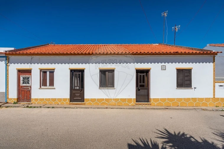 Moradia T4 para Venda em Vila de Sagres Foto 2