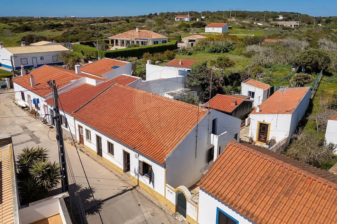 Moradia T4 para Venda em Vila de Sagres Foto 1