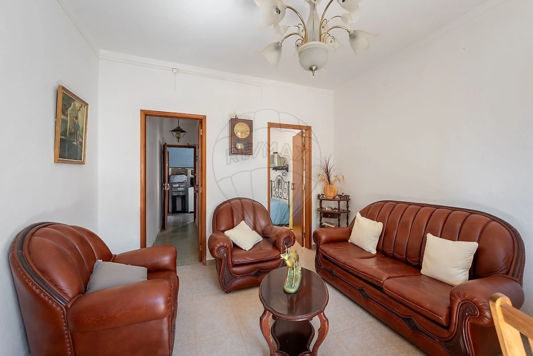 Moradia T4 para Venda em Vila de Sagres Foto 4