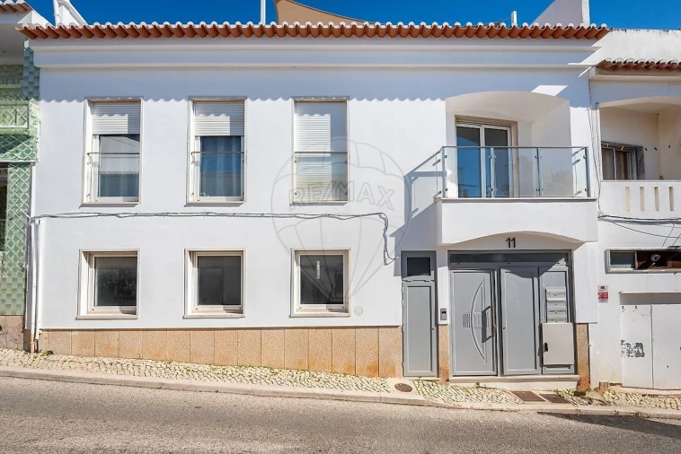 Apartamento T2 para Venda em Luz Foto 5