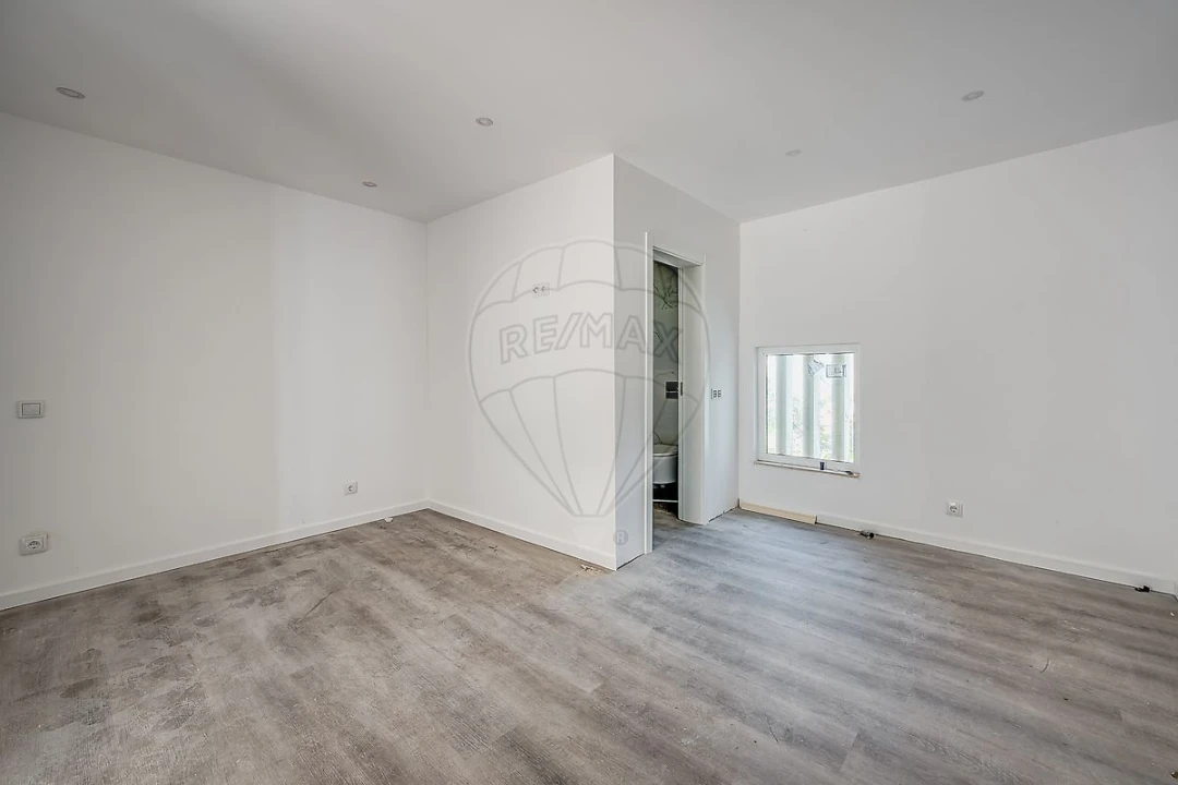 Apartamento T2 para Venda em Luz Foto 8