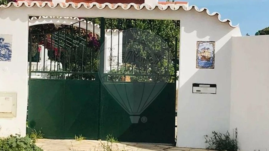 Moradia T3 para Venda em Vila de Sagres