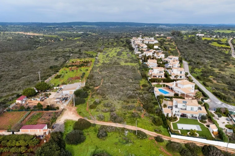 Terreno para Venda em Luz Foto 10