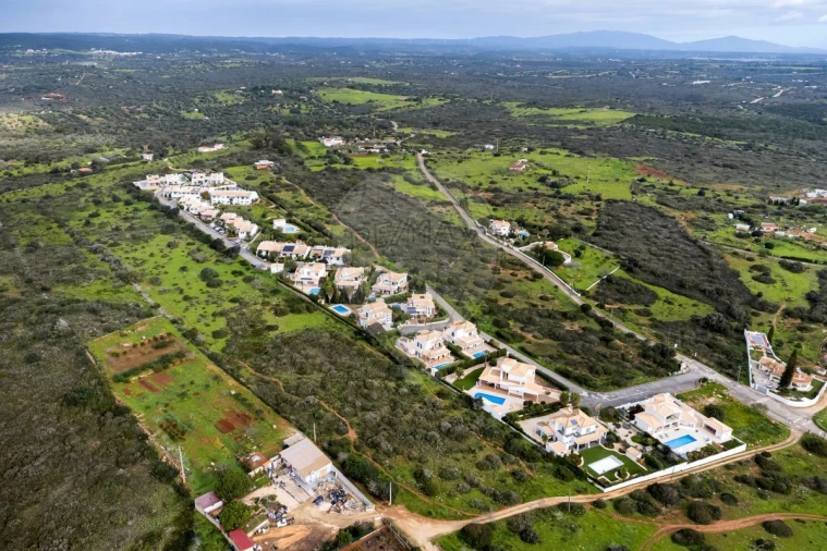 Terreno para Venda em Luz Foto 7