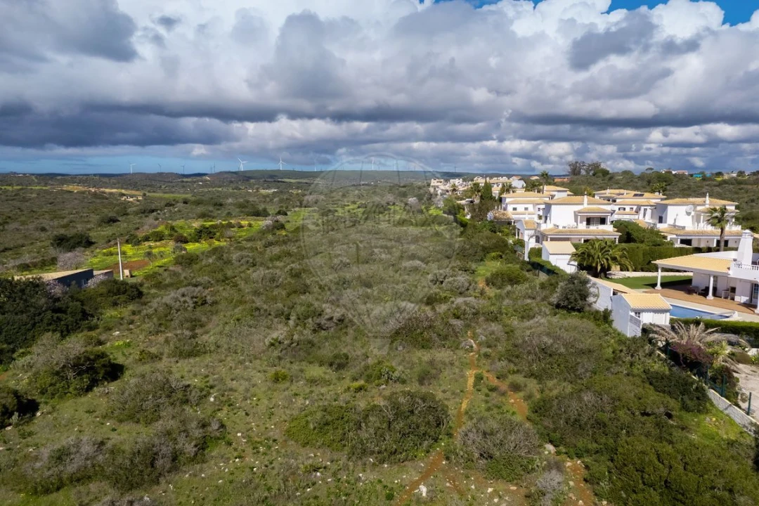 Terreno para Venda em Luz Foto 9