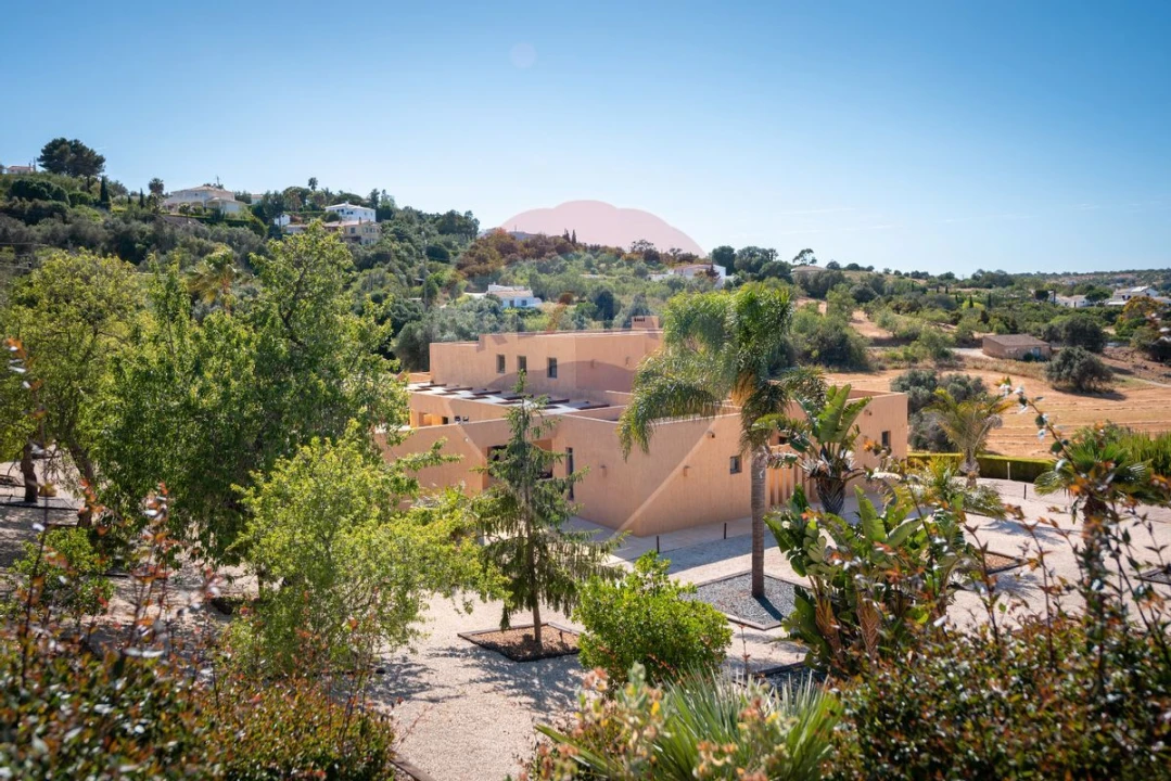 Moradia T5 para Venda em Lagos (São Sebastião e Santa Maria) Foto 37