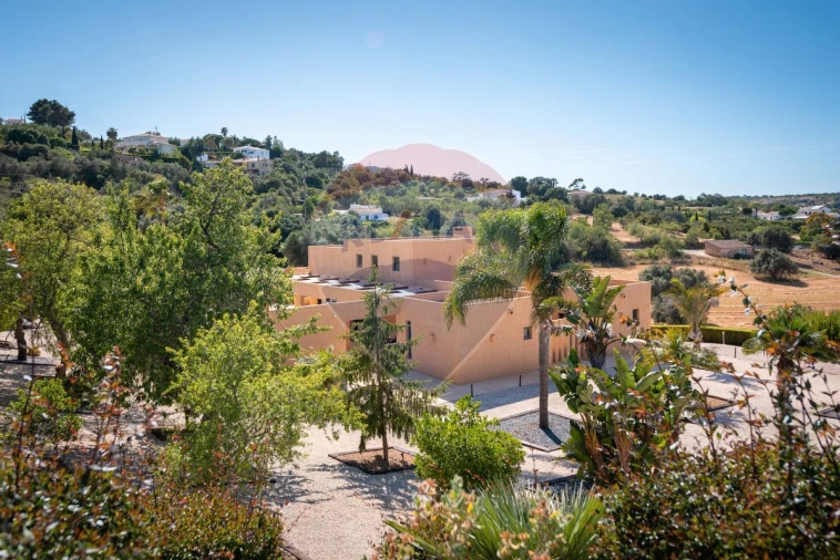 Moradia T5 para Venda em Lagos (São Sebastião e Santa Maria) Foto 37