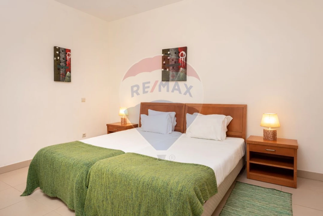 Moradia T5 para Venda em Lagos (São Sebastião e Santa Maria) Foto 17