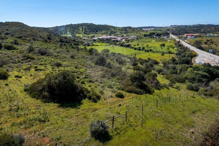 Terreno para Venda em Budens Foto 5