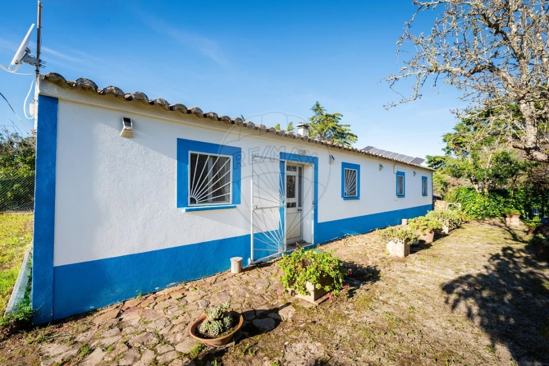 Moradia T3 para Venda em Aljezur Foto 1