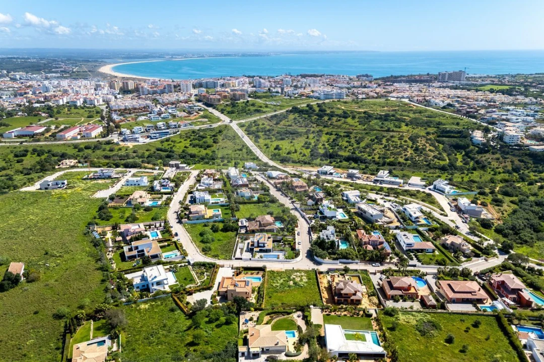 Terreno para Venda em Lagos (São Sebastião e Santa Maria) Foto 5
