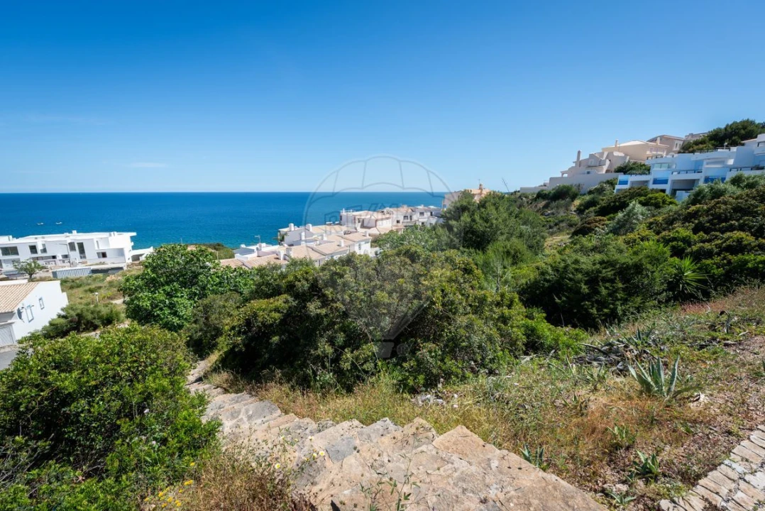 Terreno para Venda em Budens Foto 4
