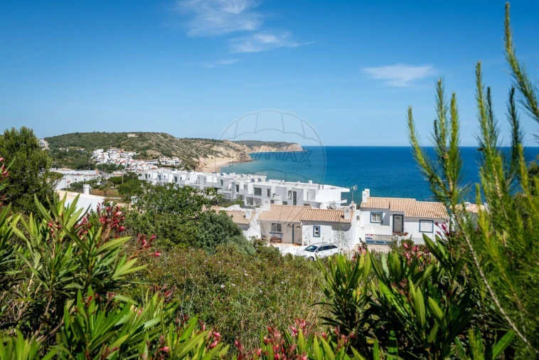 Terreno para Venda em Budens Foto 6