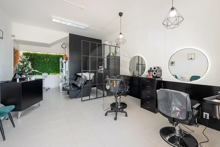 Loja para Venda em Lagos (São Sebastião e Santa Maria) Foto 6