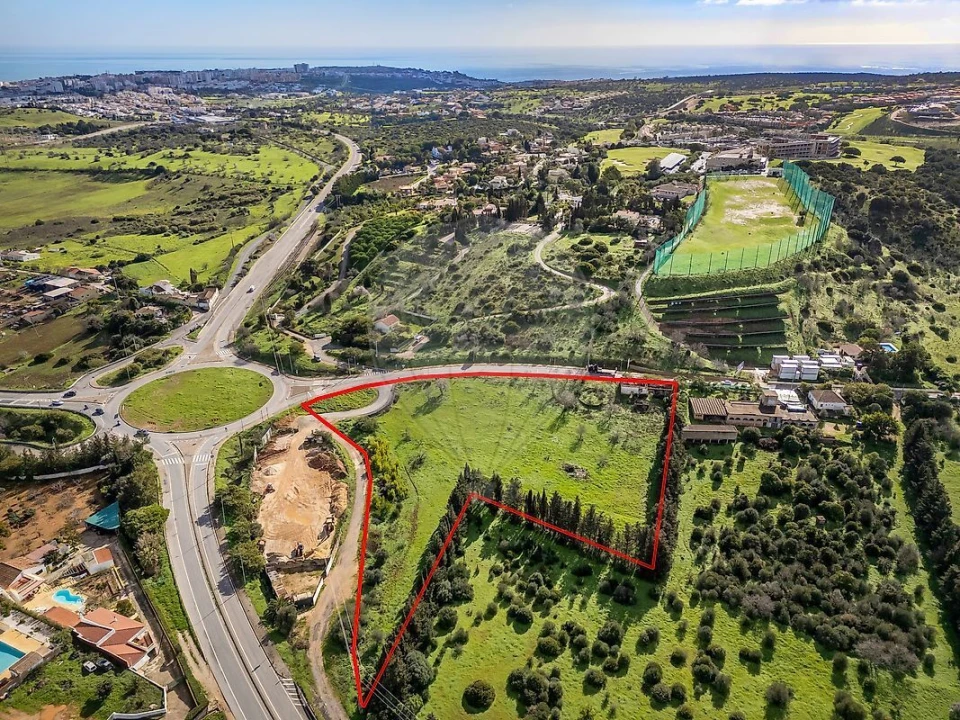 Terreno para Venda em Luz Foto 1