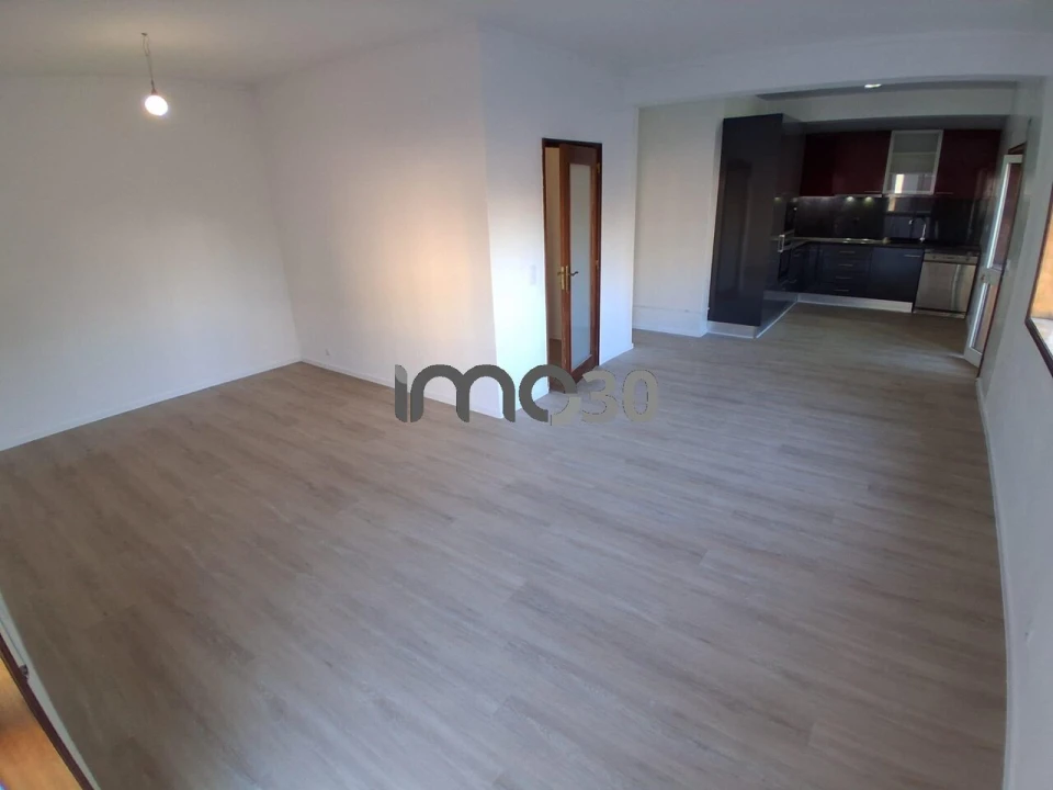 Apartamento T2 para Venda em Baguim do Monte (Rio Tinto) Foto 2