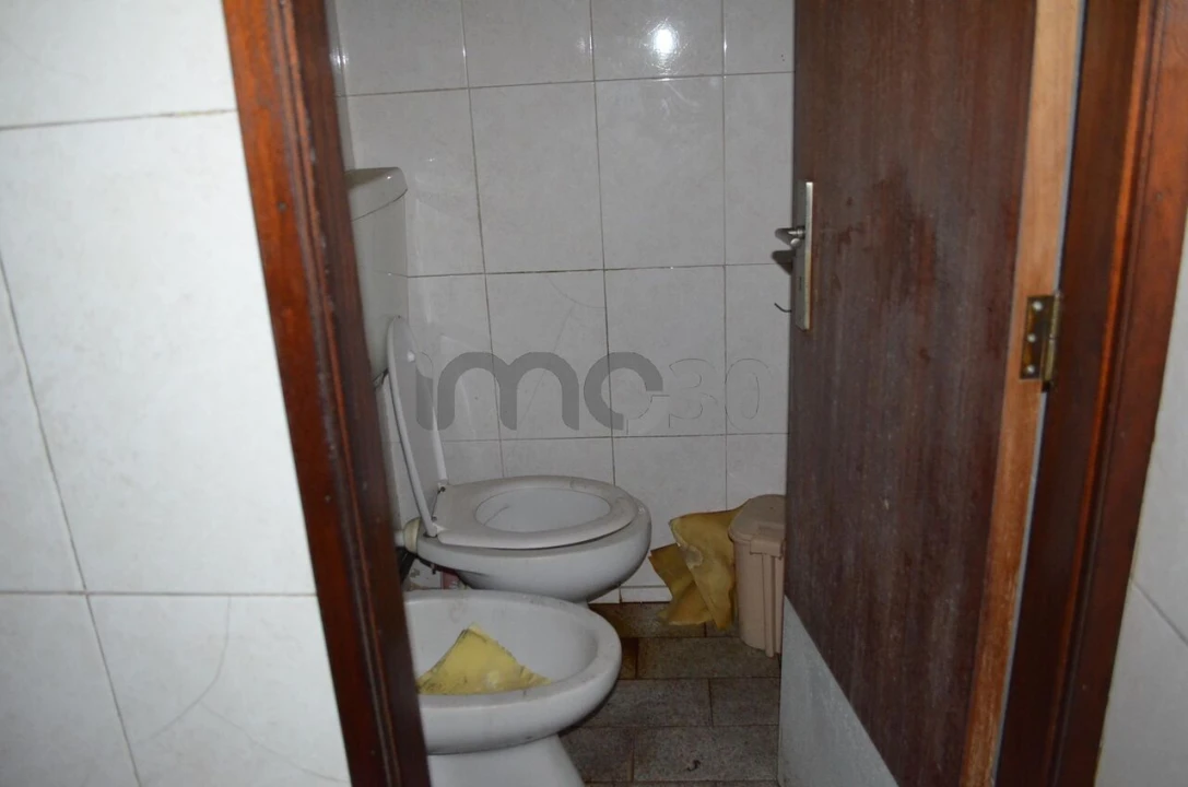 Armazém para Venda em Campo e Sobrado Foto 3