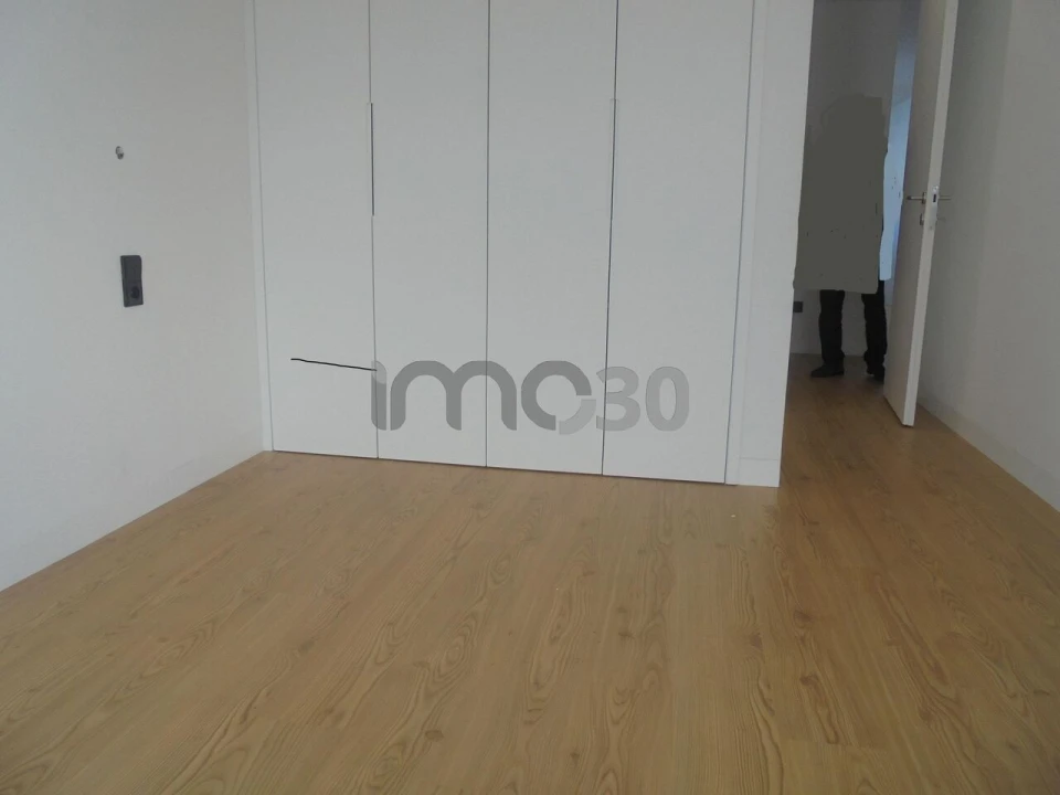 Moradia T2 para Venda em Aguas Santas Foto 8