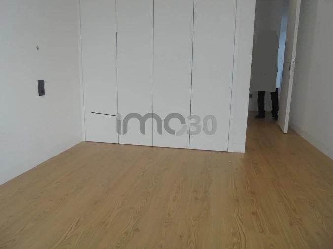 Moradia T2 para Venda em Aguas Santas Foto 8