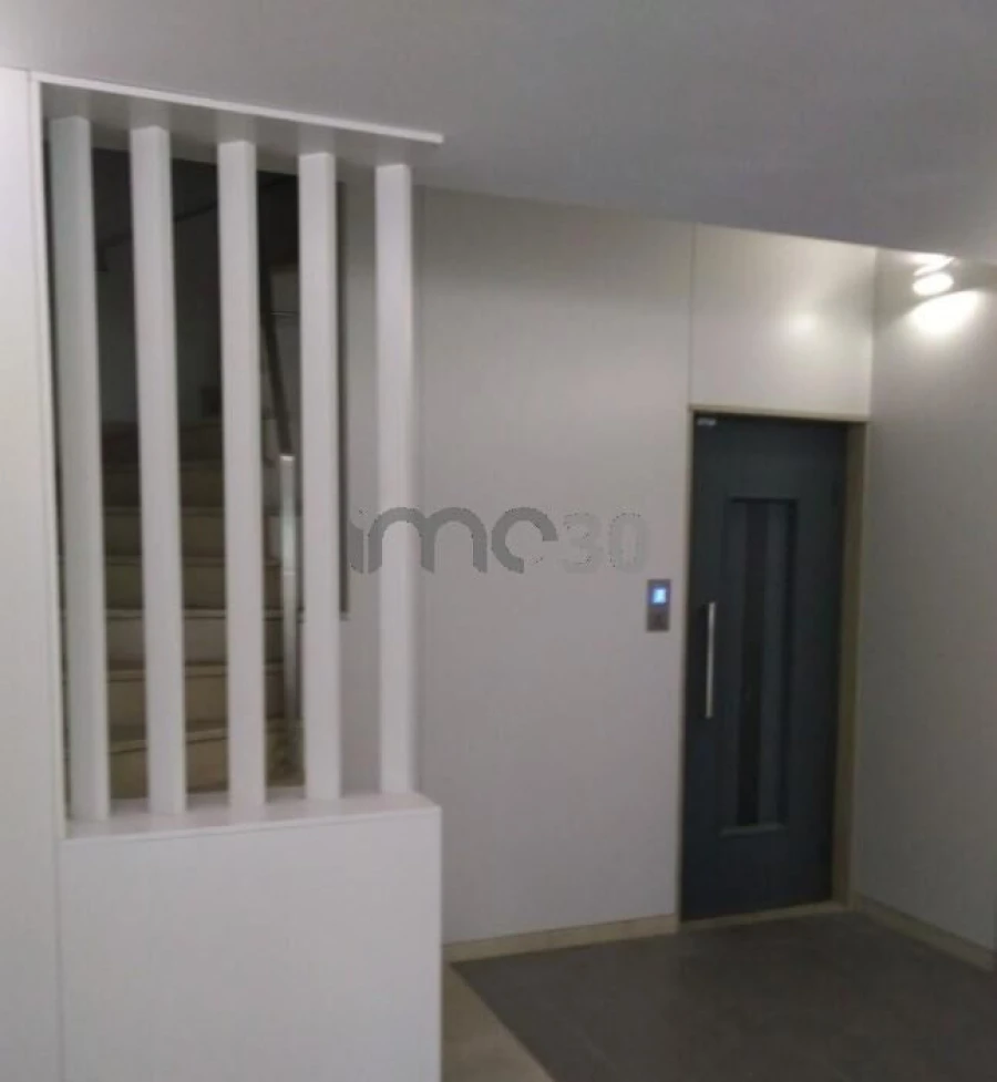 Apartamento T4 para Venda em Cedofeita, Santo Ildefonso, Sé, Miragaia, São Nicolau e Vitória Foto 1