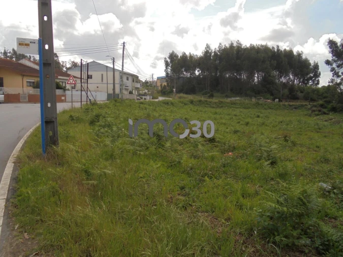 Terreno para Venda em Baguim do Monte (Rio Tinto) Foto 1