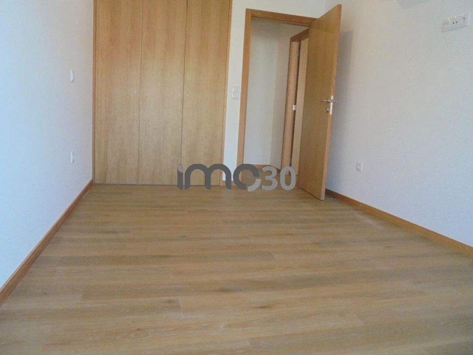 Apartamento T3 para Venda em Rio Tinto Foto 13