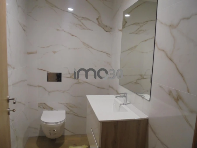 Apartamento T3 para Venda em Rio Tinto Foto 3