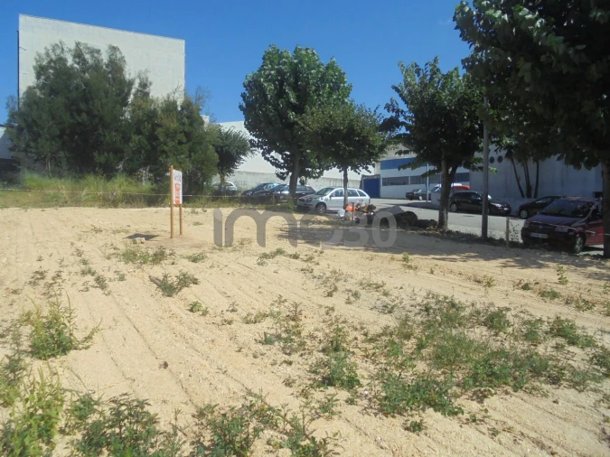 Terreno para Venda em Ermesinde Foto 4