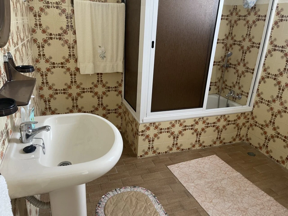 Moradia T4 para Venda em Calheta Foto 24