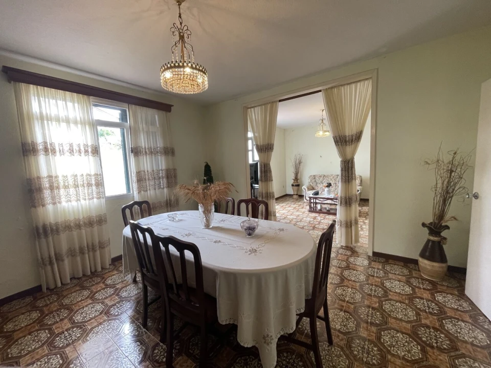 Moradia T4 para Venda em Calheta Foto 29